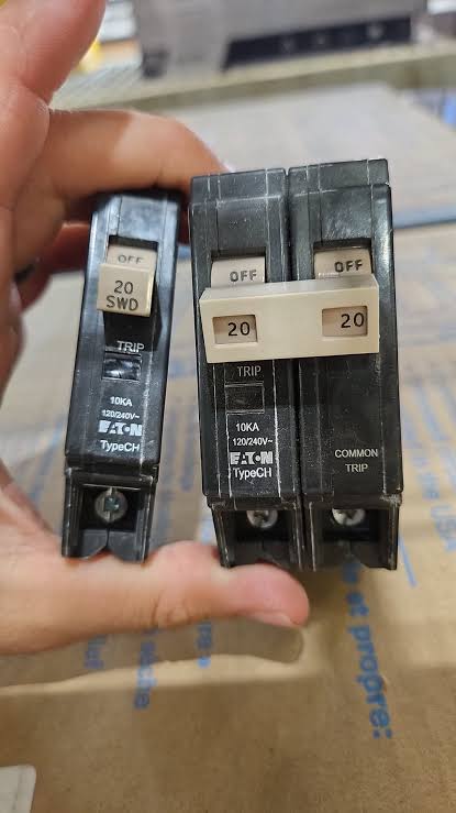 single pole vs double pole square d breaker